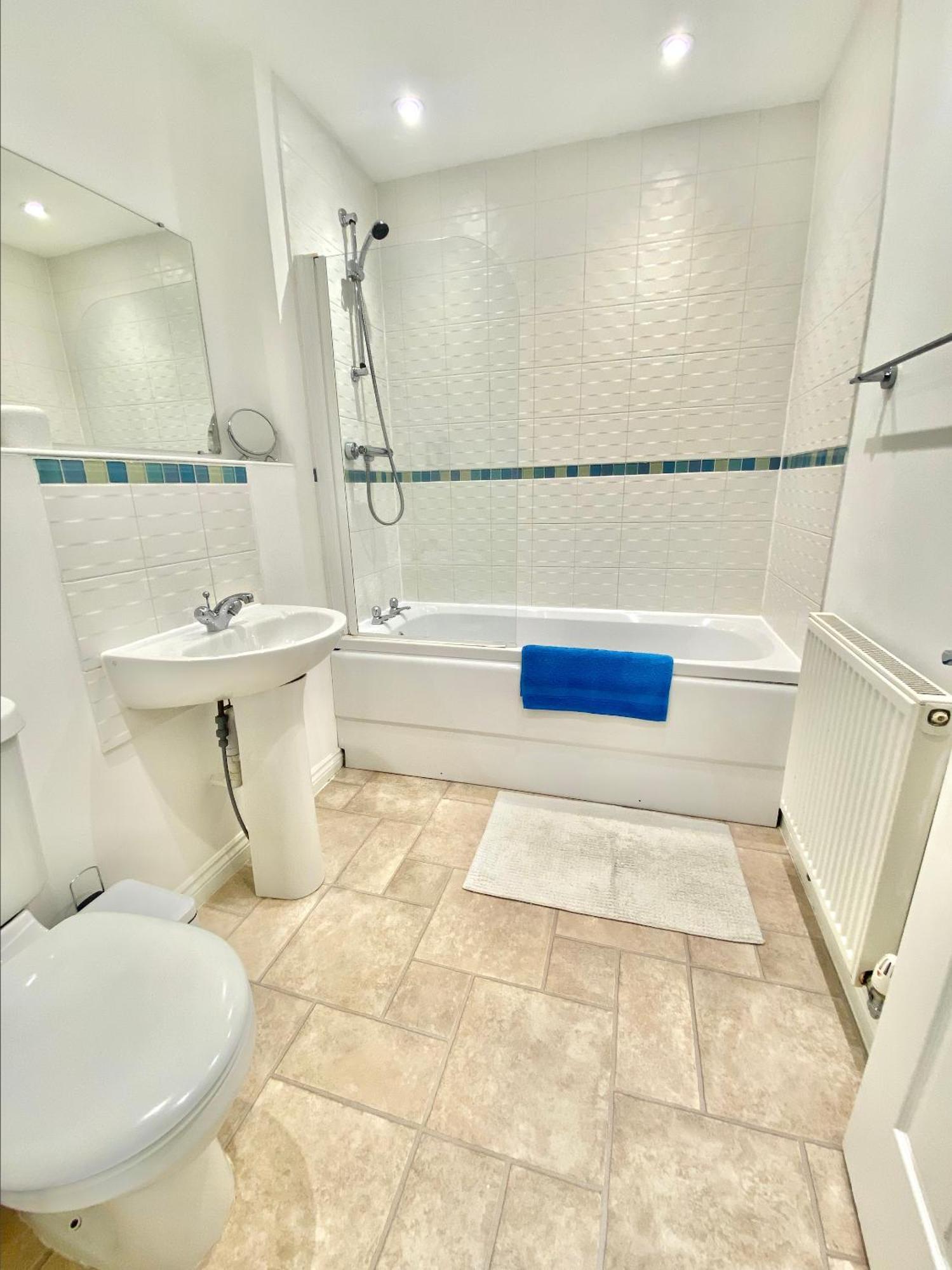 Вилла Free Private Parking! Oakley House And Garden! Fully Equipped 4 Comfy Beds Корби Экстерьер фото