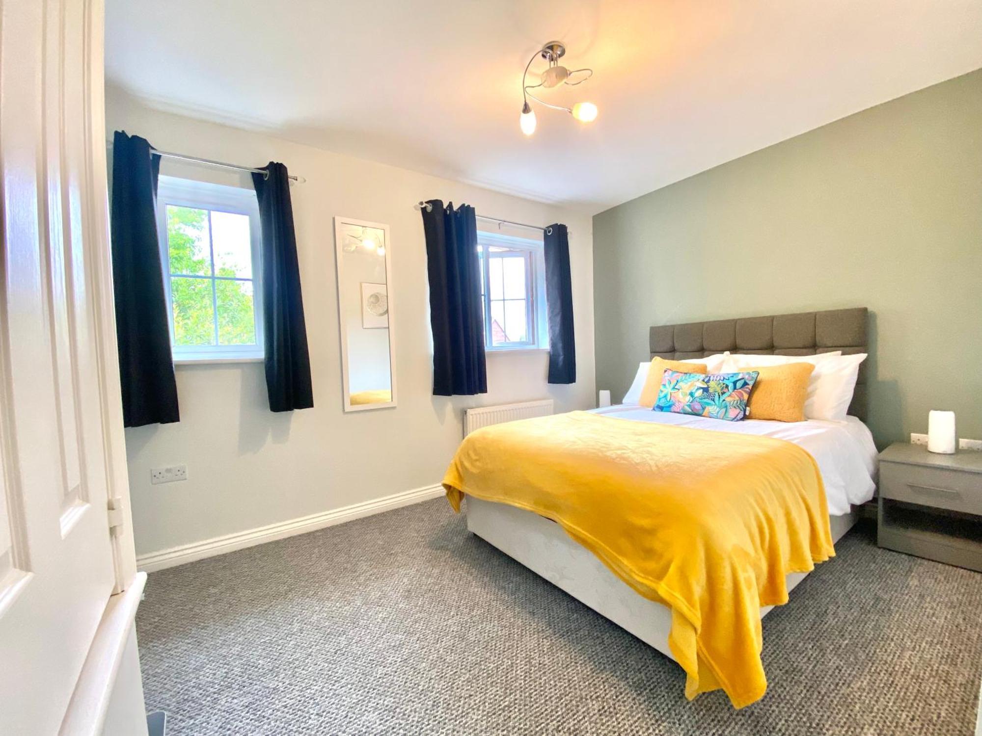 Вилла Free Private Parking! Oakley House And Garden! Fully Equipped 4 Comfy Beds Корби Экстерьер фото